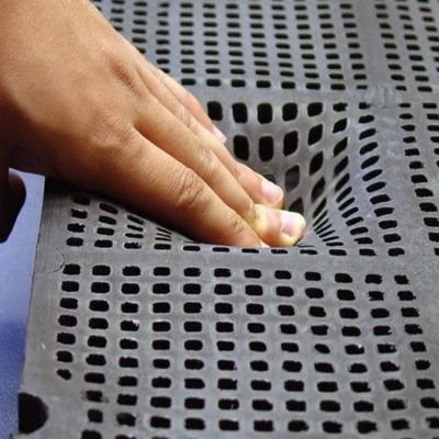 60*12 मिमी रबर स्क्रीन पैनल प्रतिस्थापन Multotec खनन उद्योग के लिए